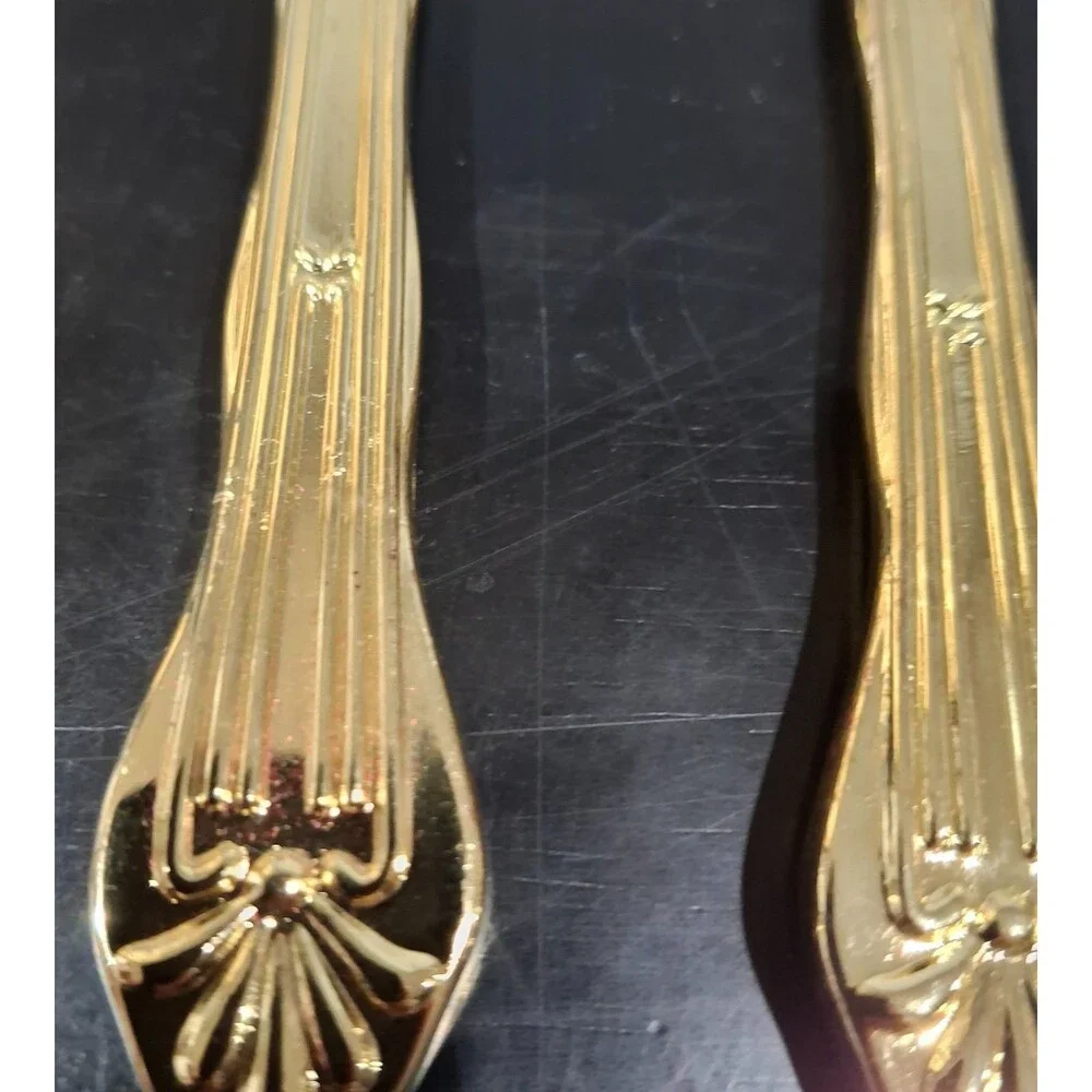 12 Goldtone Dinner Knives Replacement Flatware Made In China